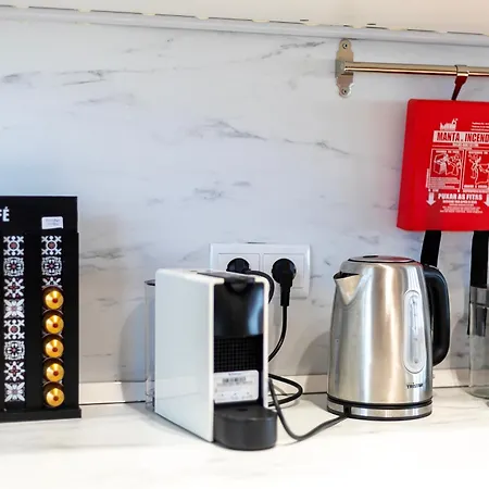 Adega Da Quinta -casa Da Pipas Madalena (Azores)