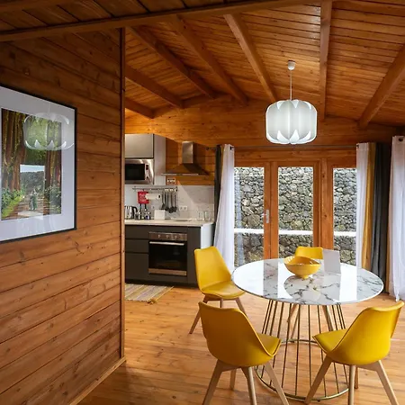 Vakantiepark Adega Da Quinta -casa Da Pipas Madalena (Azores)