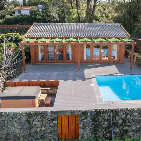 Vakantiepark Adega Da Quinta -casa Da Pipas Madalena (Azores)