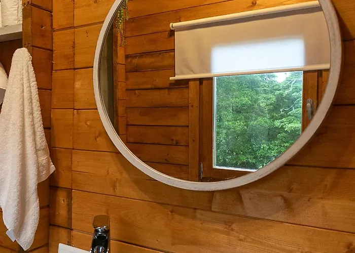 Adega Da Quinta -casa Da Pipas * Madalena (Azores)