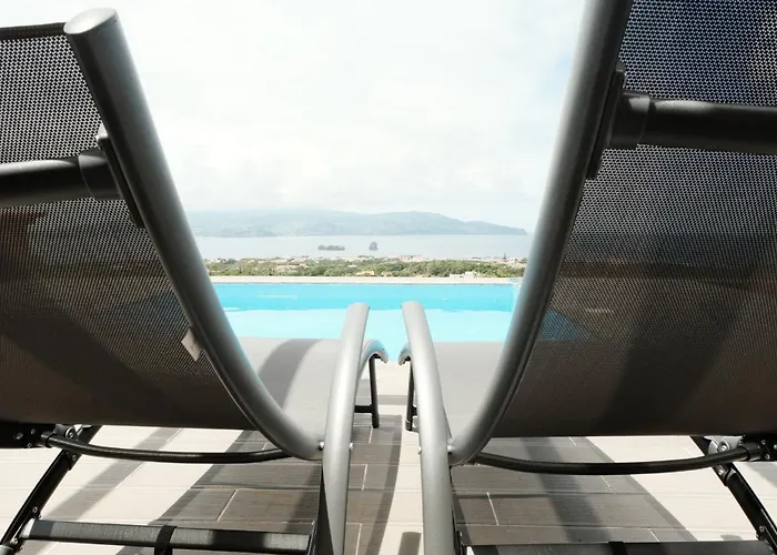 Adega Da Quinta -casa Da Pipas * Madalena (Azores)